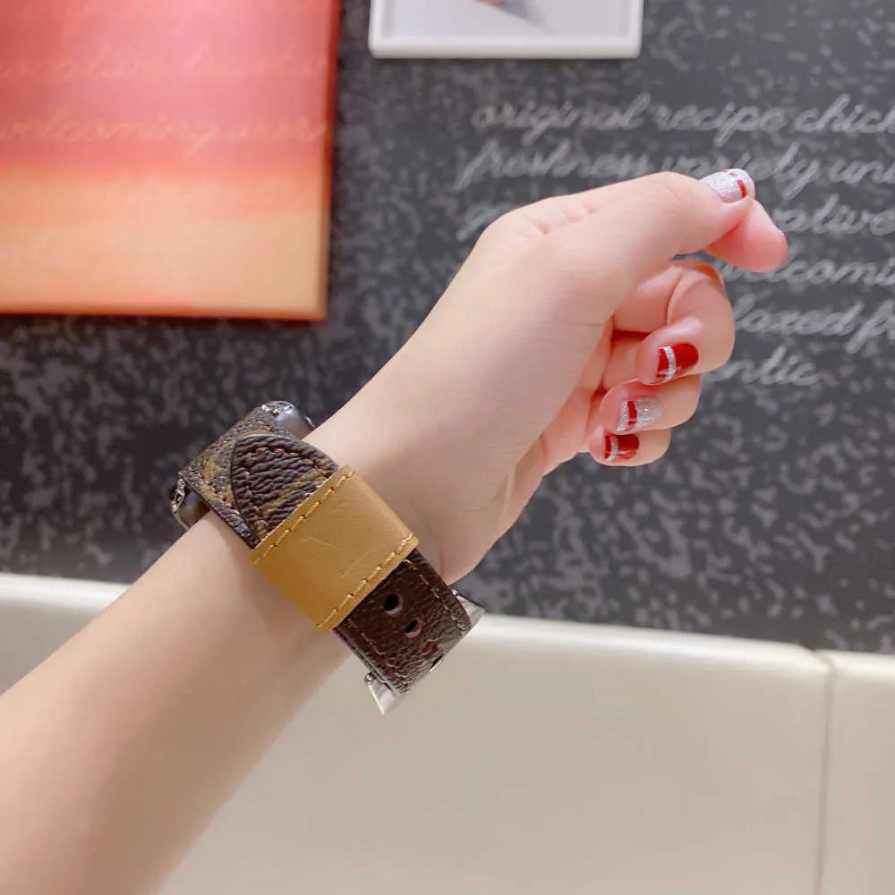 Custom Louis Vuitton Apple Watch Band – Branded Luxury Phone Case