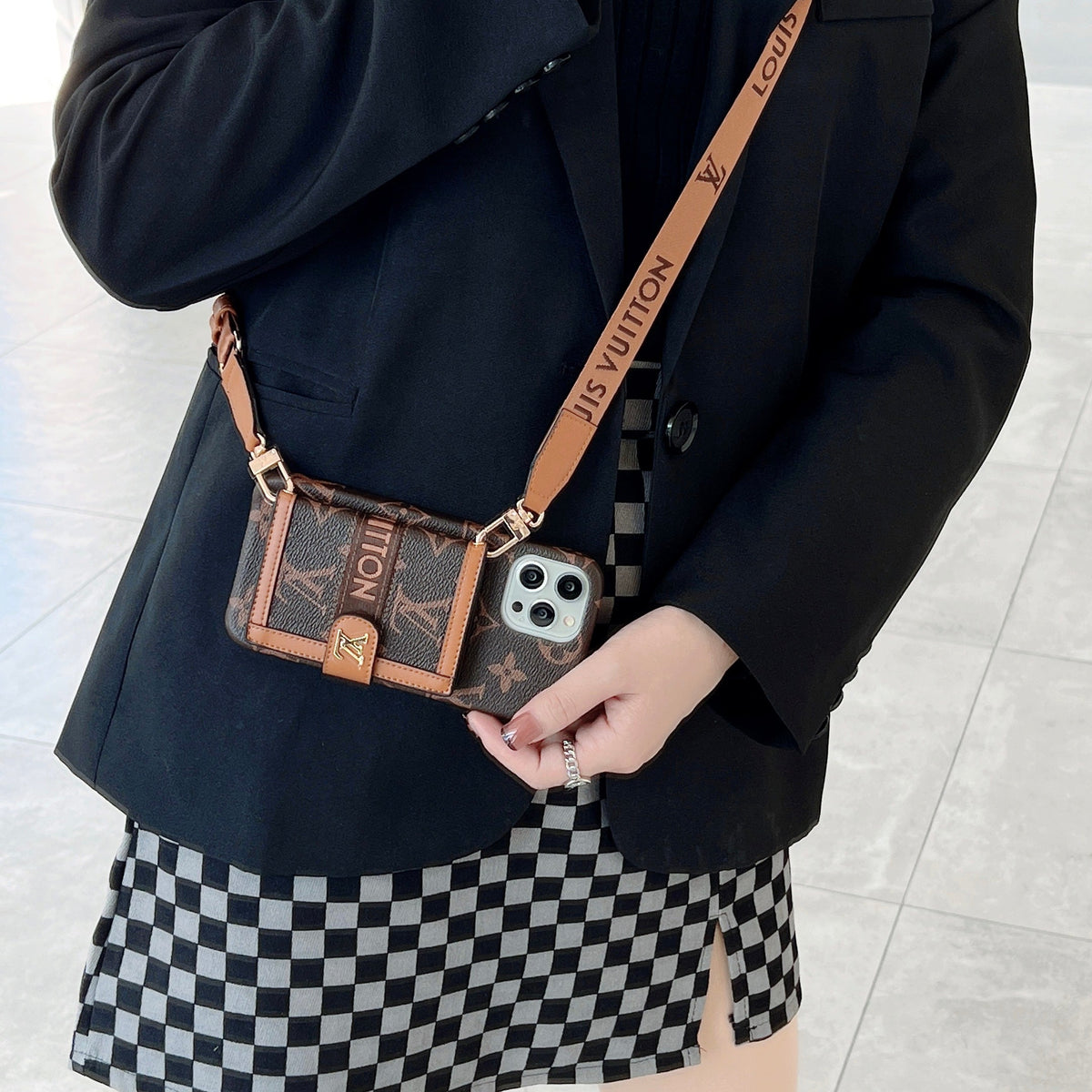 Designer LV WALLET CARD HOLDER PHONE CASE
