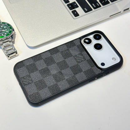 Louis Vuitton iPhone 16 – Slim Clear Phone Case