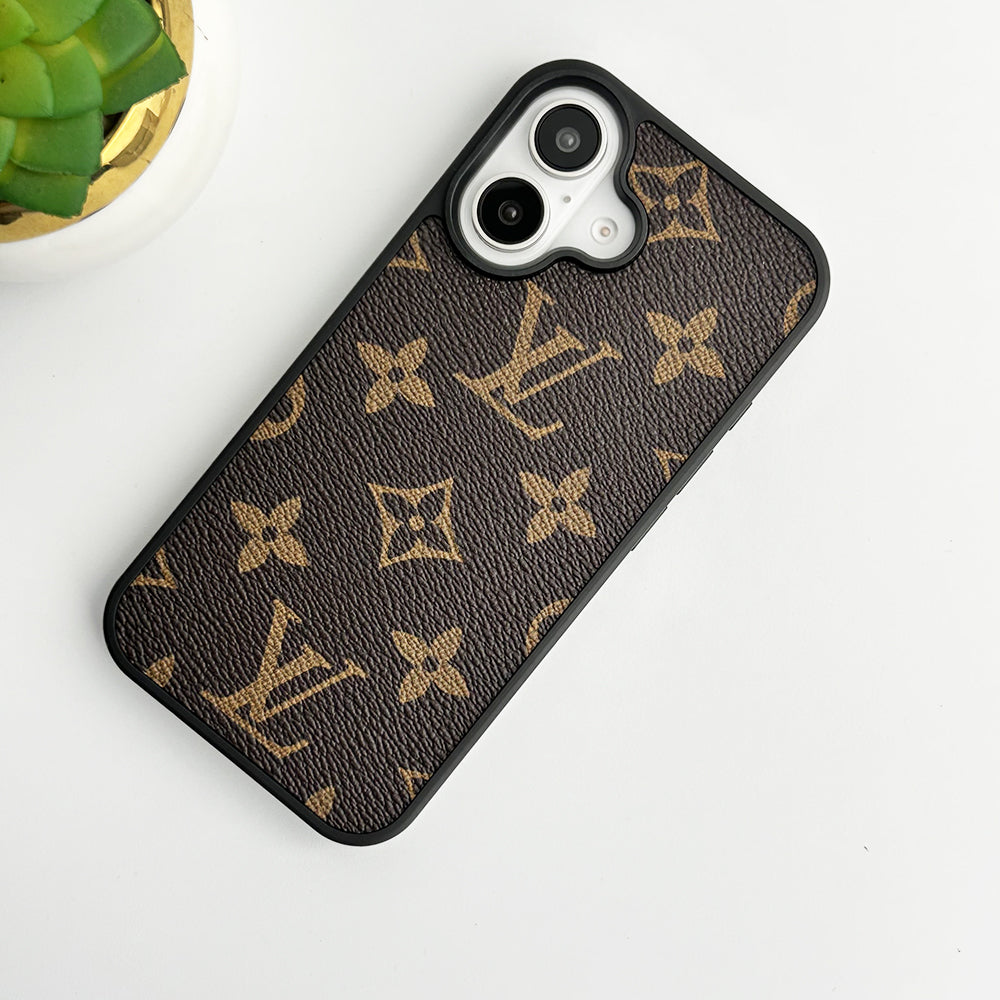 Louis Vuitton iPhone 17 Pro Max case – card holder designer magsafe LV monogram designer phone cover